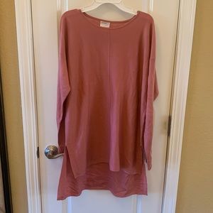NWT Kerisma Size S/M Rose Tunic